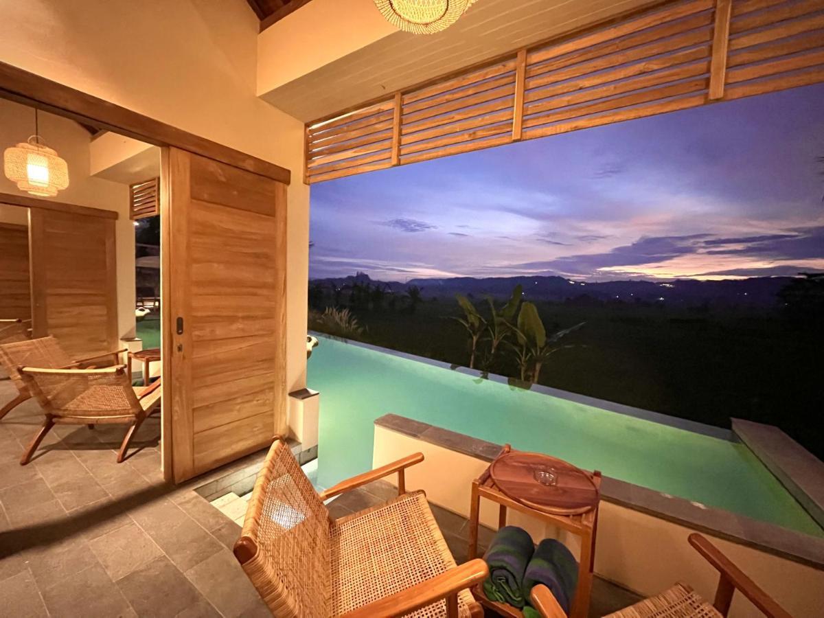 Putjung Boutique Villa Jogja Senang מראה חיצוני תמונה