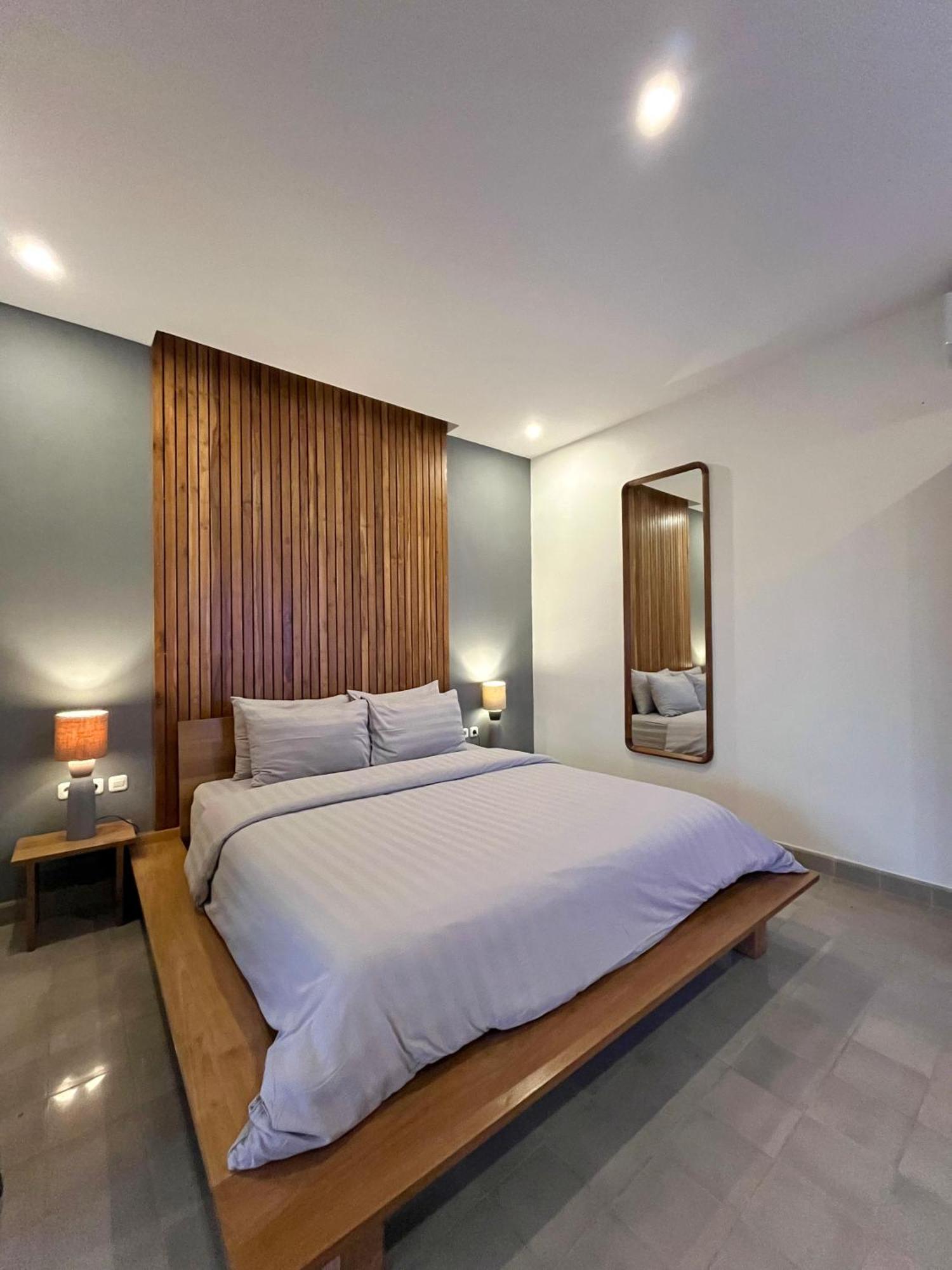 Putjung Boutique Villa Jogja Senang מראה חיצוני תמונה