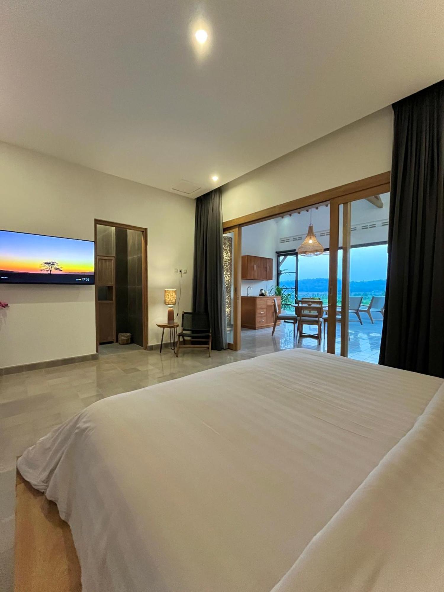Putjung Boutique Villa Jogja Senang מראה חיצוני תמונה