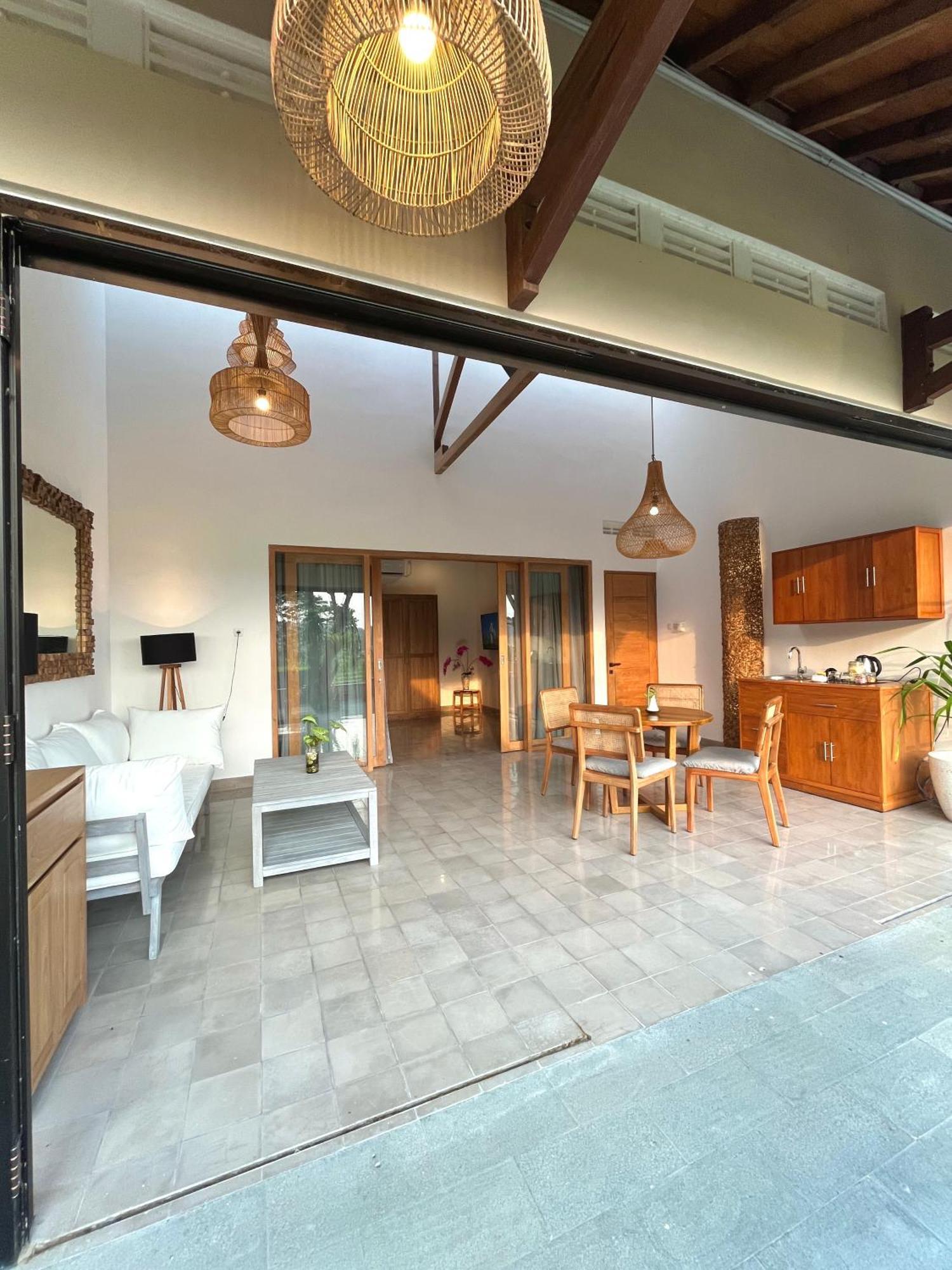 יוגיאקרטה Boutique Villa Jogja Senang מראה חיצוני תמונה